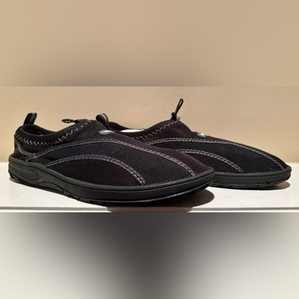 Speedo Black Swim Shoes Water Aqua Socks – Men’s Medium